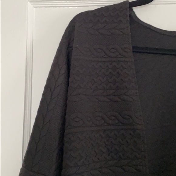 The new blak long sweater - Picture 2 of 3
